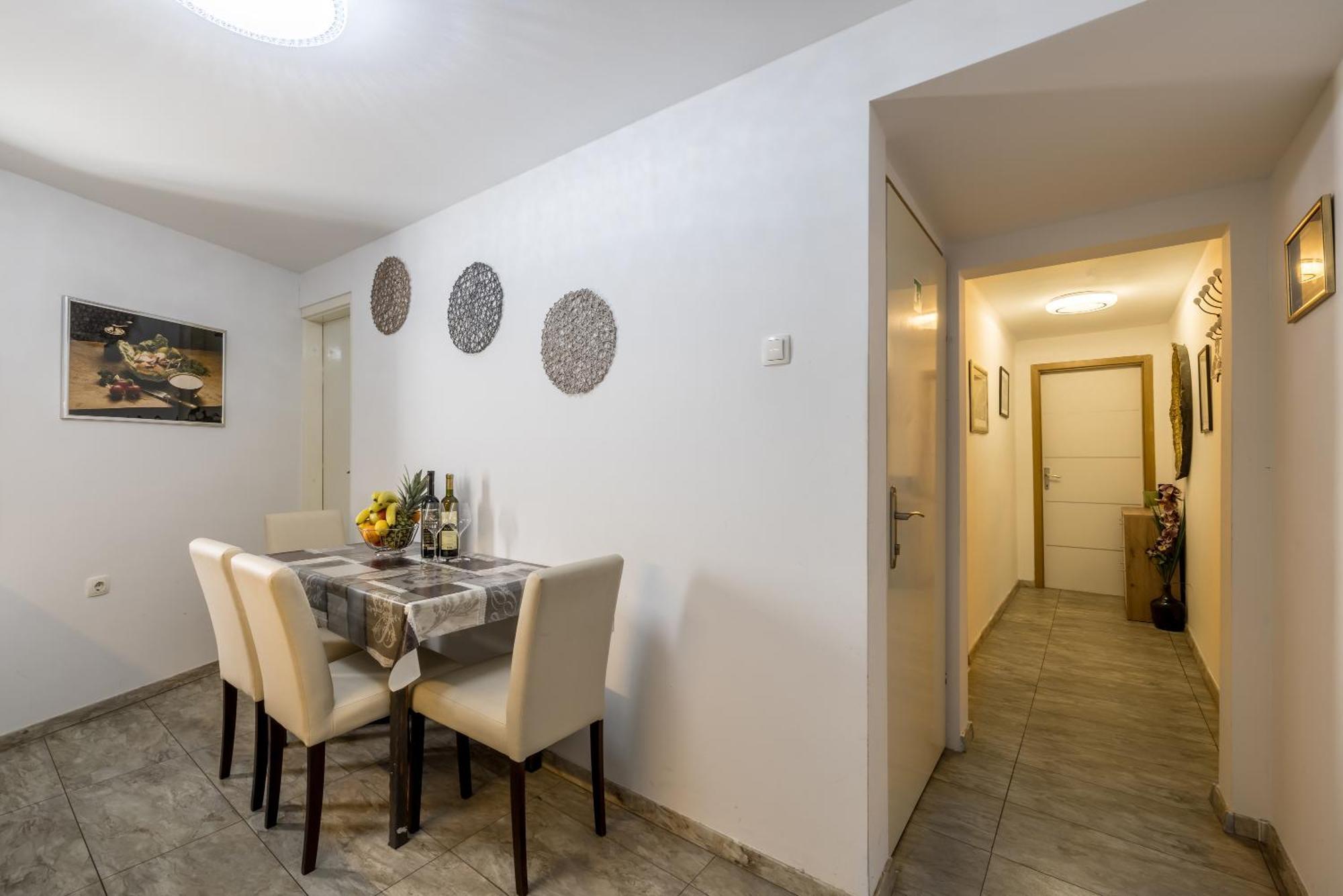 Holiday Home Riva Promenade Сплит Экстерьер фото